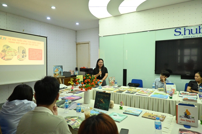 Ng&agrave;y hội S&aacute;ch tranh thiếu nhi đầu ti&ecirc;n tại Việt Nam - Ảnh 1.