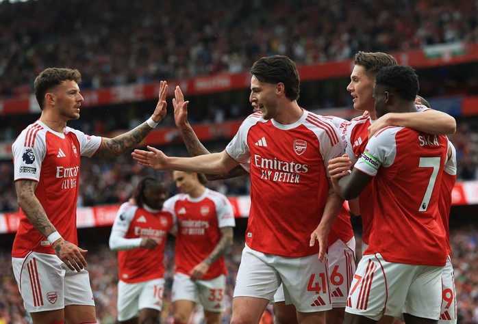 Chấm điểm Arsenal: Saka, Gyokeres c&ugrave;ng 9 điểm; Ben White g&acirc;y thất vọng - Ảnh 1.