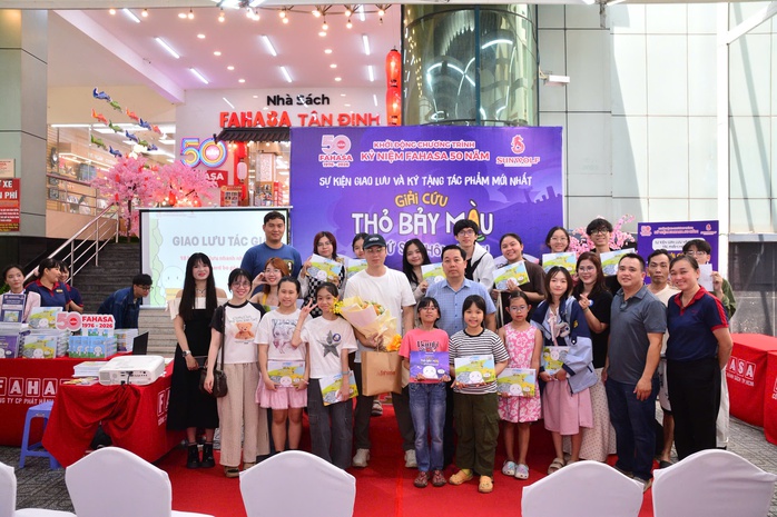 Gặp gỡ họa sĩ truyện tranh "best seller" Huỳnh Th&aacute;i Ngọc với truyện "Thỏ bảy m&agrave;u&hellip;"  - Ảnh 4.