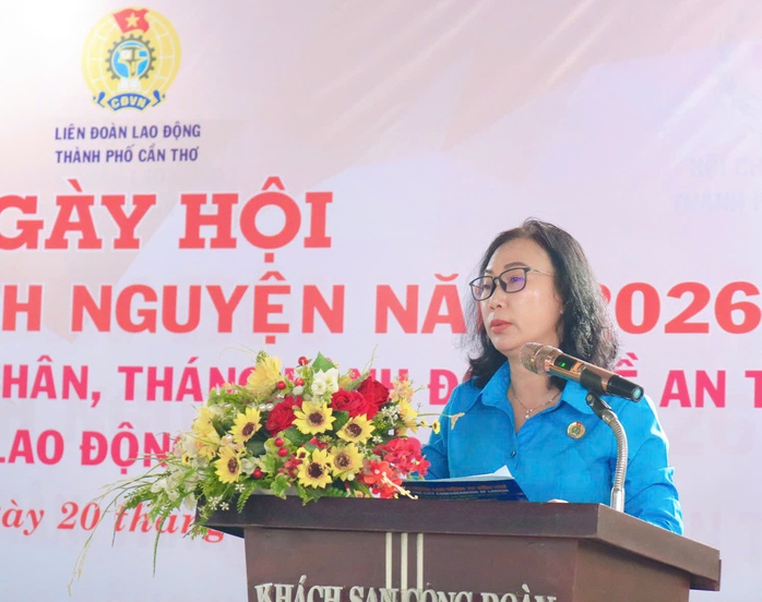500 đoàn viên, người lao động tham gia ngày hội hiến máu ở Cần Thơ - Ảnh 1.