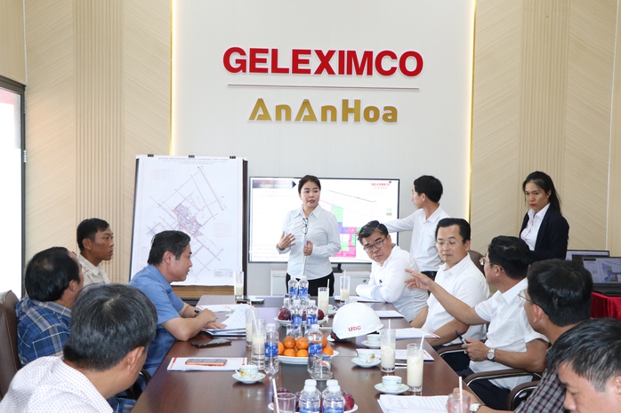L&atilde;nh đạo Đ&agrave; Nẵng th&aacute;o gỡ vướng mắc dự &aacute;n ng&agrave;n tỉ khu vực ph&iacute;a Nam 2026 - Ảnh 3.