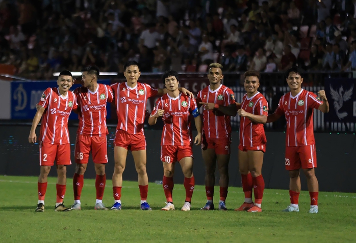 Giải Hạng nhất Quốc gia 2025-2026: Nóng bỏng cuộc đua thăng hạng V-League - Ảnh 2.