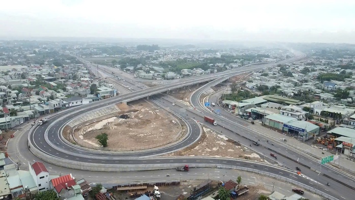 H&oacute;a giải bất cập tr&ecirc;n tuyến cao tốc Bi&ecirc;n H&ograve;a - Vũng T&agrave;u - Ảnh 1.