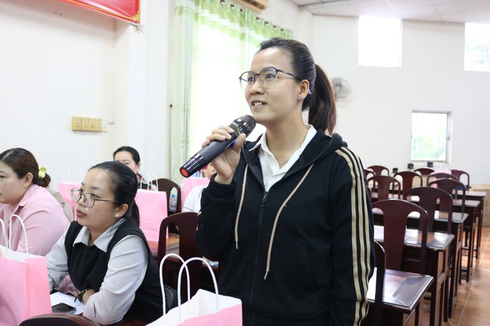 Cần Thơ: Tổ chức hội thảo gi&uacute;p nữ đo&agrave;n vi&ecirc;n thay đổi c&aacute;ch nh&igrave;n về chăm s&oacute;c sức khỏe - Ảnh 3.