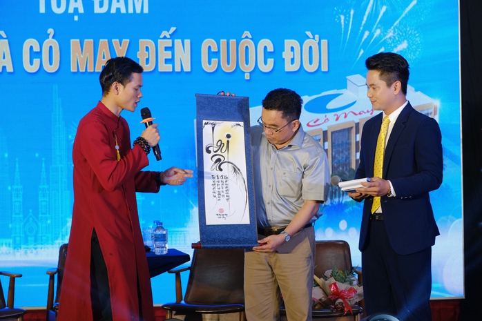 Mười năm nâng bước giấc mơ sinh viên nghèo - Ảnh 5.