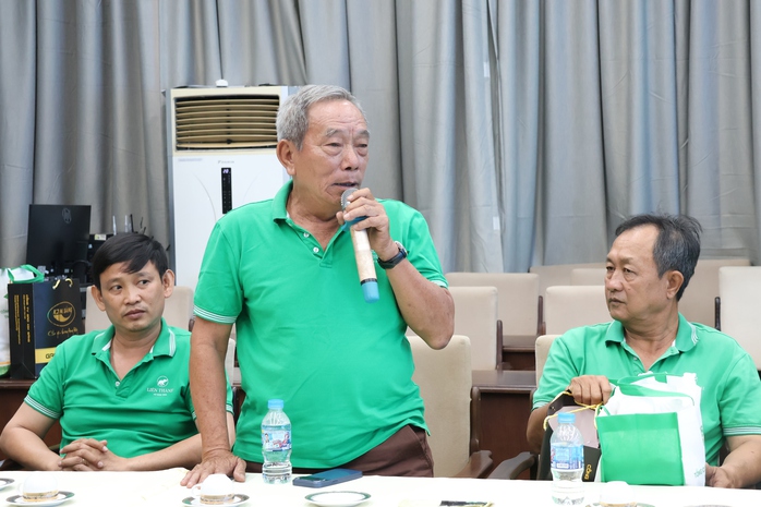 Trao quà, mở phiên chợ ưu đãi cho đoàn viên, người lao động - Ảnh 6.