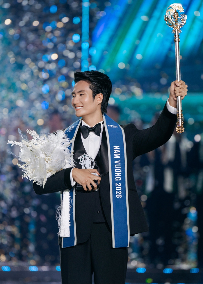 Người đẹp Tuyên Quang, chàng trai Khánh Hòa đăng quang Hoa hậu - Nam vương Du lịch Việt Nam 2026 - Ảnh 3.