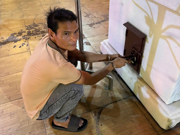 Nguyễn Văn Nhớ lại t&aacute;i phạm , trộm tiền c&ocirc;ng đức tại ch&ugrave;a Chỉ sau 1 th&aacute;ng ra t&ugrave; - Ảnh 2.