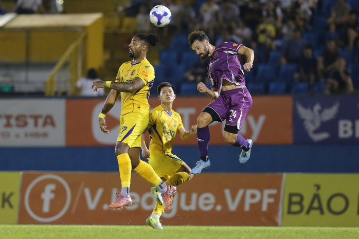 "Người nhện" U23 Việt Nam giúp Sông Lam Nghệ An trụ hạng V-League - Ảnh 2.