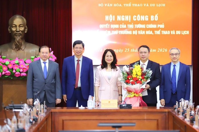 Trao quyết định bổ nhiệm ông Nguyễn Huy Dũng làm Thứ trưởng Bộ Văn hóa, Thể thao và Du lịch - Ảnh 3.