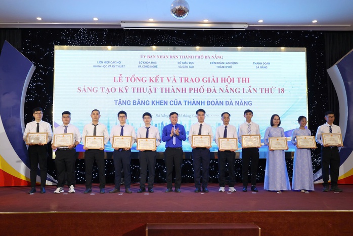 EVNCPC ghi dấu ấn với 13 giải thưởng tại Hội thi Sáng tạo kỹ thuật TP Đà Nẵng lần thứ 18 - Ảnh 6.