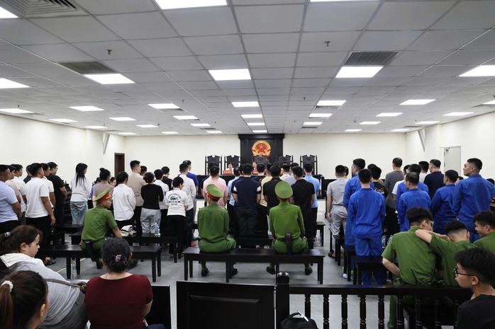 Xét xử "ông trùm" tổ chức đánh bạc hơn 4.000 tỉ đồng - Ảnh 3.