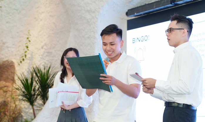 Cân bằng giữa việc làm - đời sống - Ảnh 1. Cân bằng giữa việc làm - đời sống - Ảnh 1.