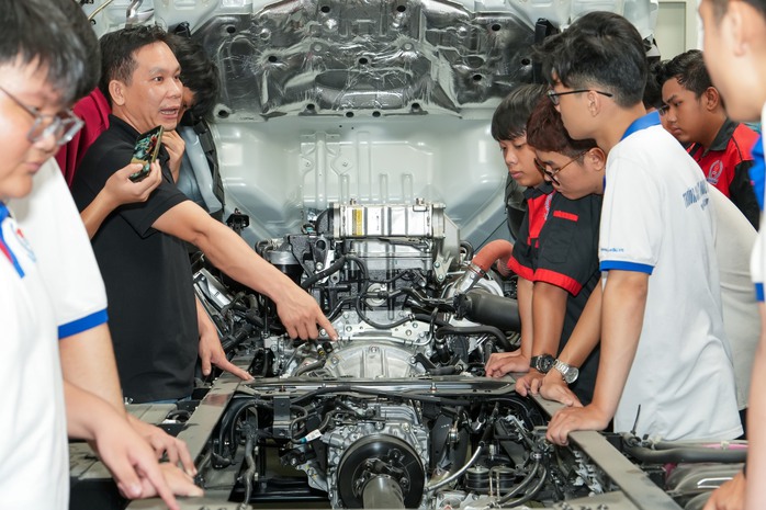 Học tập quốc tế không còn chỉ ở đại học - Ảnh 2.