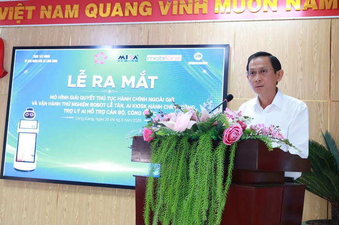 Xã Long Cang Tây Ninh ứng dụng robot và AI phục vụ người lao động - Ảnh 1.
