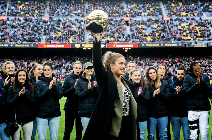 Barcelona chia tay biểu tượng bất tử sau chức vô địch Champions League - Ảnh 6.