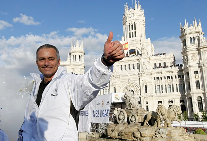 Jose Mourinho sớm l&ecirc;n kế hoạch cải tổ Real Madrid - Ảnh 4.