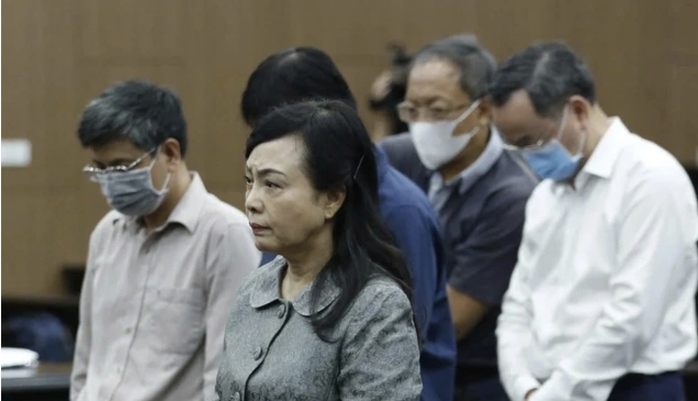 T&ograve;a tuy&ecirc;n &aacute;n cựu Bộ trưởng Bộ Y tế Nguyễn Thị Kim Tiến về thất tho&aacute;t t&agrave;i sản Nh&agrave; nước - Ảnh 1.
