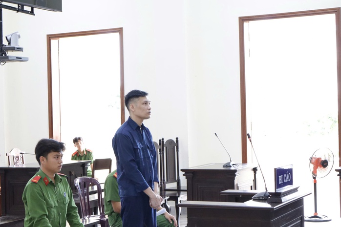 Vụ Lừa đảo si&ecirc;u xe ở Cần Thơ: Nữ đại gia tố c&aacute;o gi&aacute;m đốc C&ocirc;ng ty - Ảnh 1.