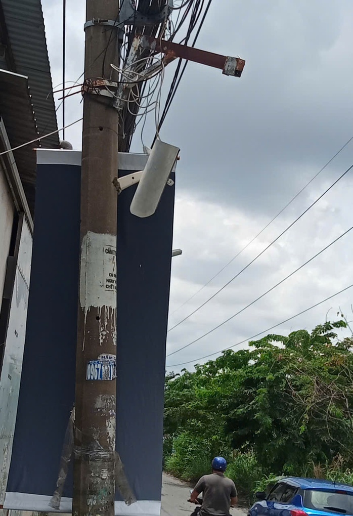 Camera lủng lẳng - Ảnh 1.