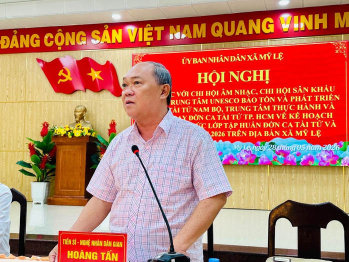 NSND Tấn Giao, Hoàng Tấn sát cánh giữ gìn di sản từ gốc rễ cộng đồng - Ảnh 3.