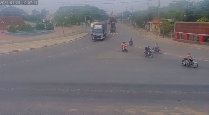 Tai nạn giao th&ocirc;ng T&acirc;y Ninh: Hai phụ nữ tử vong thương t&acirc;m dưới gầm xe tải - Ảnh 1.