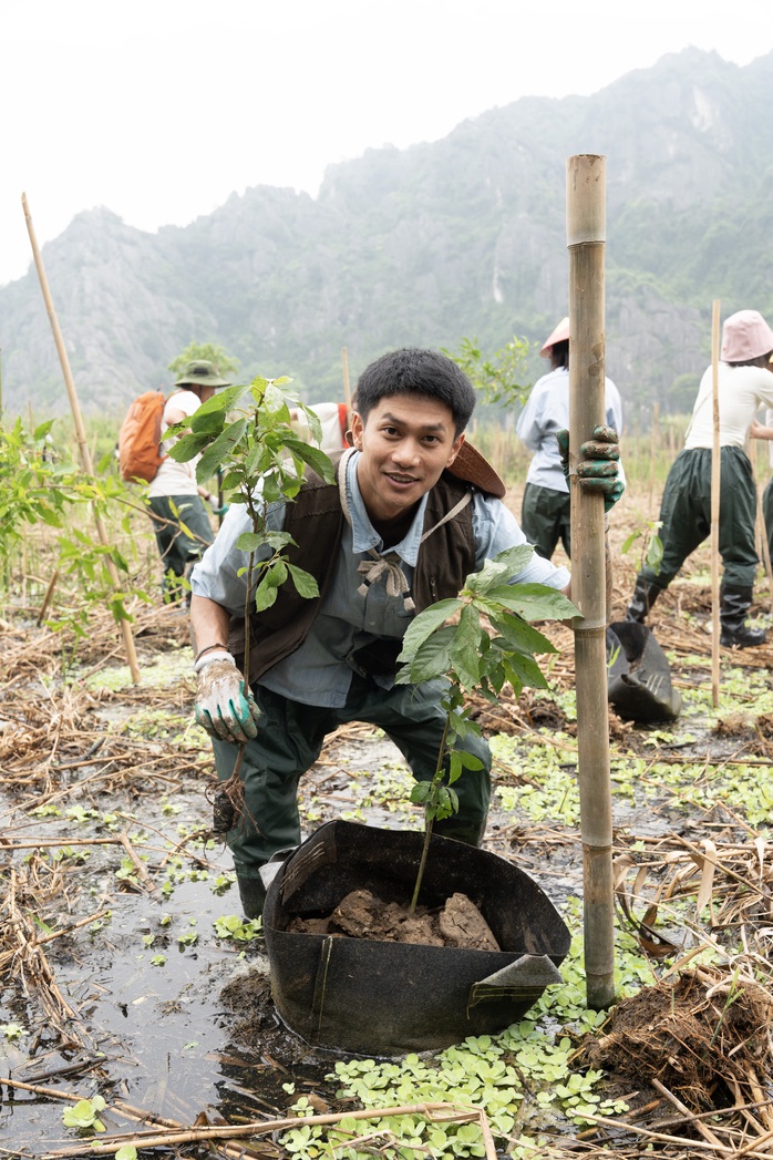 FORESTIVAL 2026: Nghệ sĩ v&agrave; kh&aacute;n giả c&ugrave;ng gieo mầm xanh tại đầm V&acirc;n Long  - Ảnh 17.