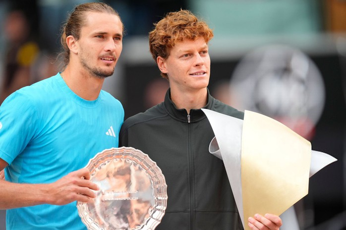 Sinner vượt Djokovic, Nadal, th&agrave;nh tay vợt đầu ti&ecirc;n v&ocirc; địch liền 5 Masters 1000 - Ảnh 1.