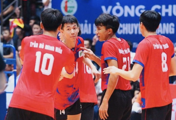 B&oacute;ng chuyền TPHCM trăn trở mục ti&ecirc;u ng&agrave;y trở lại - Ảnh 2.