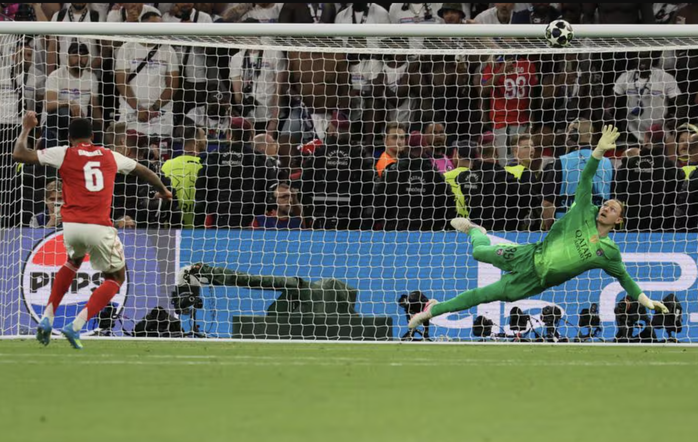 "Pháo" Arsenal tịt ngòi, PSG bảo vệ ngôi vương Champions League - Ảnh 5.