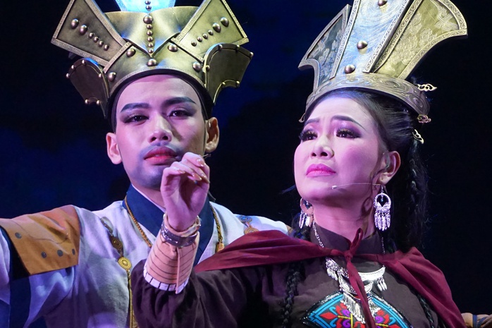 Sức trẻ của Đoàn Nghệ thuật Vàm Cỏ làm mới tác phẩm "Tiếng trống Mê Linh" - Ảnh 3.