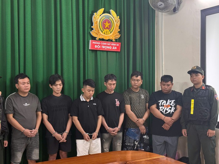 Lời khai kẻ chủ mưu cướp tiệm vàng TPHCM: Nợ nần dẫn đến tội ác - Ảnh 3. Lời khai kẻ chủ mưu cướp tiệm vàng TPHCM: Nợ nần dẫn đến tội ác - Ảnh 3.