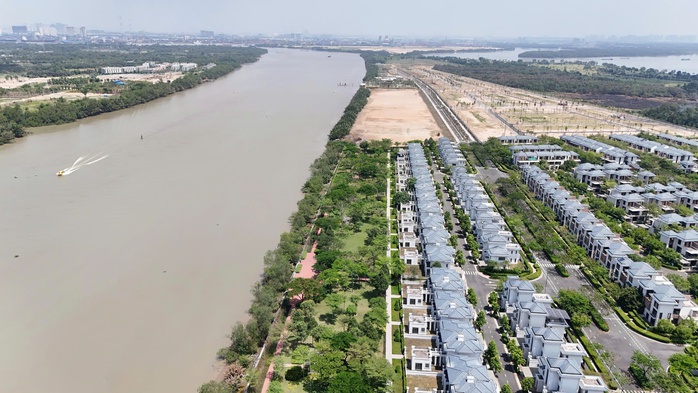 Đồng ý chủ trương xây dựng nghị quyết về cơ chế, chính sách đặc thù phát triển TP Đồng Nai - Ảnh 3.