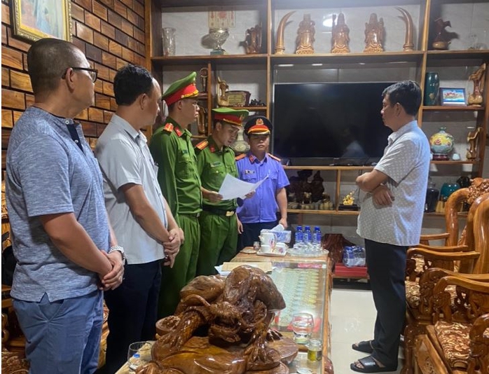 Quảng Trị: 12 Cán bộ hầu tòa vì sai phạm trong quản lý đất đai - Ảnh 1. Quảng Trị: 12 Cán bộ hầu tòa vì sai phạm trong quản lý đất đai - Ảnh 1.