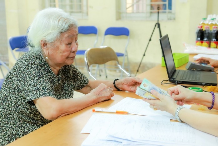 Ch&iacute;nh s&aacute;ch mới gi&uacute;p người lao động cải thiện lương hưu - Ảnh 1.