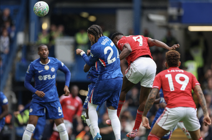 Chelsea thua thảm Nottingham Forest, hết cơ hội đua tranh ở Ngoại hạng - Ảnh 1.