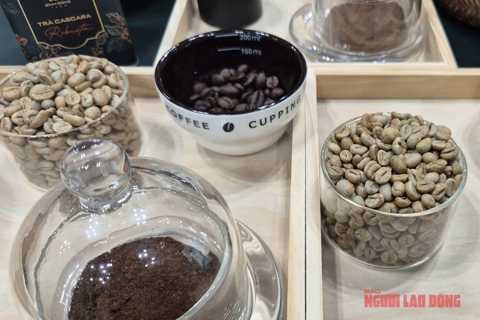 Gi&aacute; c&agrave; ph&ecirc; h&ocirc;m nay 4-5: Liệu Robusta c&oacute; về lại mốc 4.000 USD/tấn? - Ảnh 1.