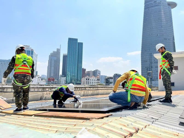 Kh&aacute;m ph&aacute; lớp học đặc biệt tr&ecirc;n n&oacute;c nh&agrave; - Ảnh 2.
