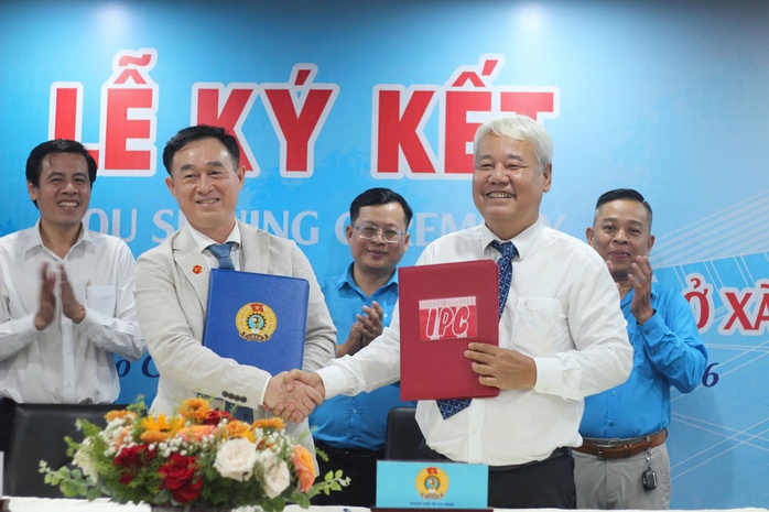 LĐLĐ TPHCM x&aacute;c định 9 nhiệm vụ trọng t&acirc;m cụ thể h&oacute;a chỉ đạo của Tổng b&iacute; thư - Ảnh 1.