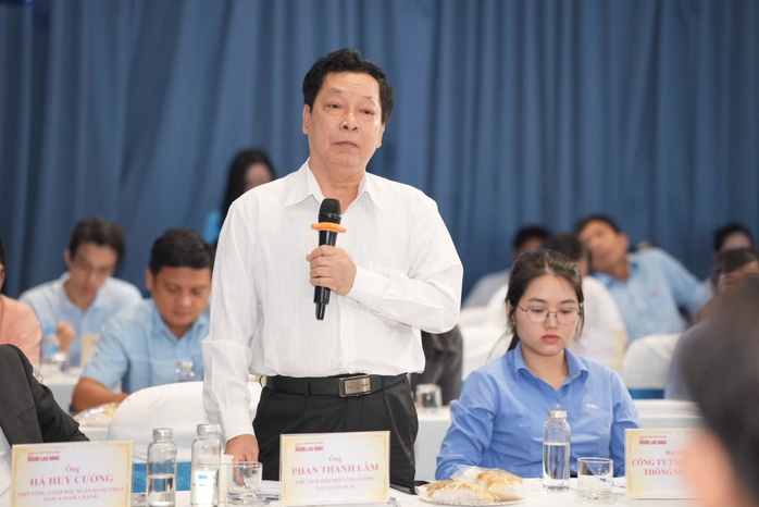 Những l&yacute; do đang khiến điện mặt trời m&aacute;i nh&agrave; chưa thể ph&aacute;t triển mạnh tại Việt Nam - Ảnh 1.