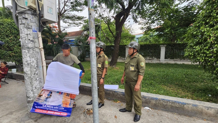 Nam thanh ni&ecirc;n ở TPHCM bị c&ocirc;ng an 1,5 triệu đồng, hết chối c&atilde;i - Ảnh 1.
