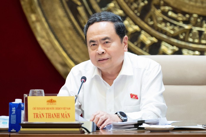 Chủ tịch Quốc hội chủ tr&igrave; phi&ecirc;n họp tổng r&agrave; so&aacute;t hệ thống văn bản quy phạm ph&aacute;p luật - Ảnh 1.
