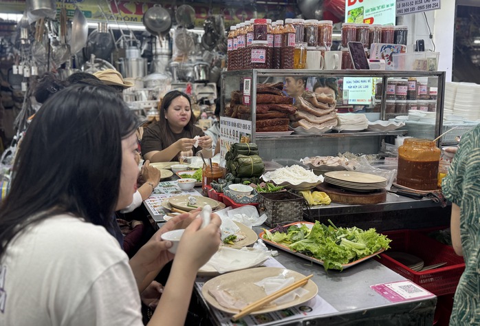 Đ&agrave; Nẵng Food Tour 2026: Đại tiệc ẩm thực xứ Quảng b&ecirc;n bờ biển - Ảnh 1.