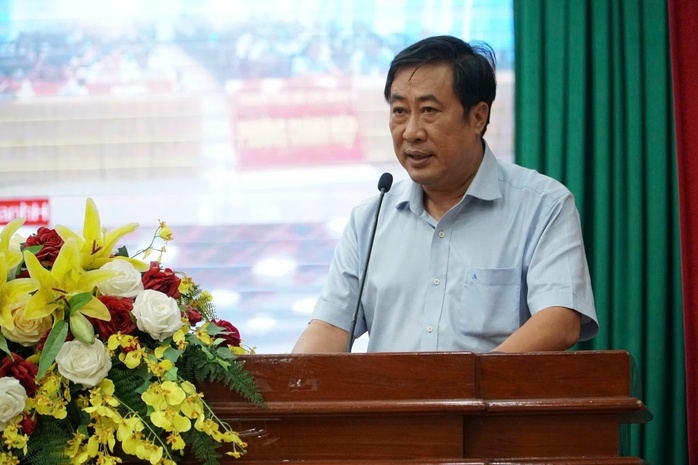 Chủ tịch HĐND TPHCM yêu cầu giải quyết tình trạng rút bảo hiểm xã hội ngay lập tức - Ảnh 3.
