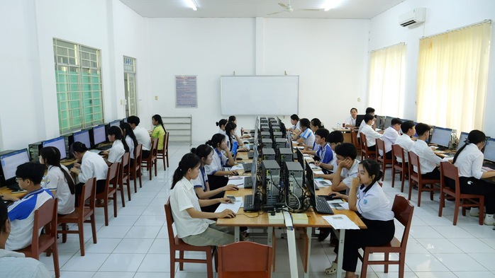 Đại học Tr&agrave; Vinh thăng hạng mạnh tr&ecirc;n bảng xếp hạng WURI Ranking 2026 - Ảnh 1.