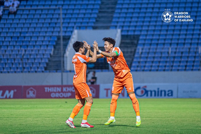 V-League: Quế Ngọc Hải nổi bật, CLB Đ&agrave; Nẵng thắng đẹp Becamex TP HCM - Ảnh 6.