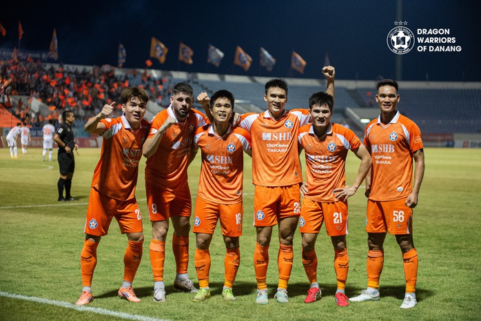 V-League: Quế Ngọc Hải nổi bật, CLB Đ&agrave; Nẵng thắng đẹp Becamex TP HCM - Ảnh 4.