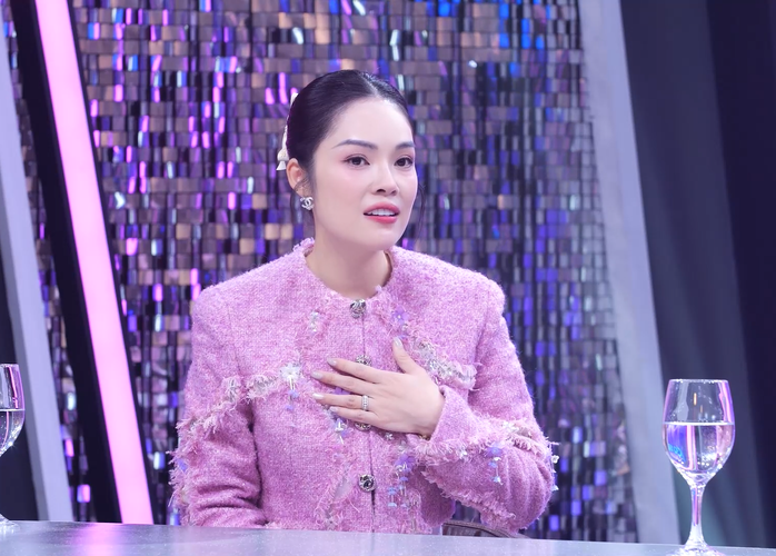 Diễn vi&ecirc;n Dương Cẩm Lynh: "Gia đ&igrave;nh l&agrave; nơi b&igrave;nh y&ecirc;n nhất!" - Ảnh 4.