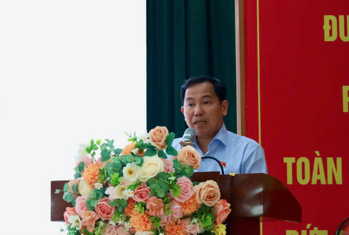 Cử tri Cần Giờ "nóng" chuyện nước sạch, đất đai - Ảnh 4.