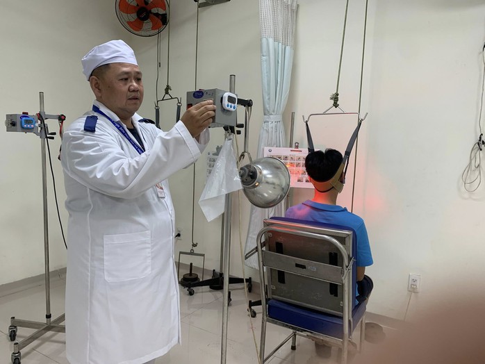 Diễn vi&ecirc;n Minh B&eacute;o tốt nghiệp y sĩ, tiếp tục học l&ecirc;n b&aacute;c sĩ, tiến sĩ - Ảnh 2.